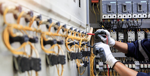 Professional Electrician technician working in Odessa, FL
